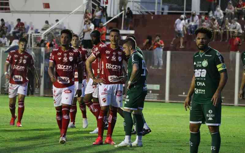 Vila Nova cede empate ao Guarani e fica um ponto à frente do Cruzeiro