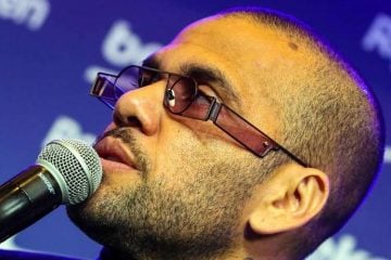 Daniel Alves fala sobre as chances de voltar a vestir a camisa da seleção