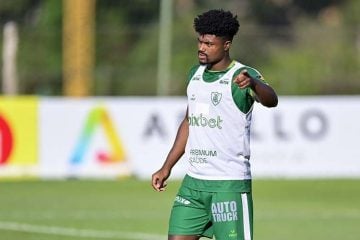 Bauermann revela sondagem de outros clubes, mas garante foco no América