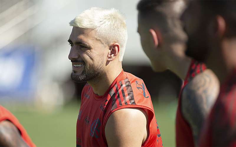 Renato terá Arrascaeta e Pedro no Flamengo para a final da Libertadores