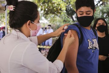 País supera 350 milhões de vacinas contra Covid-19 distribuídas