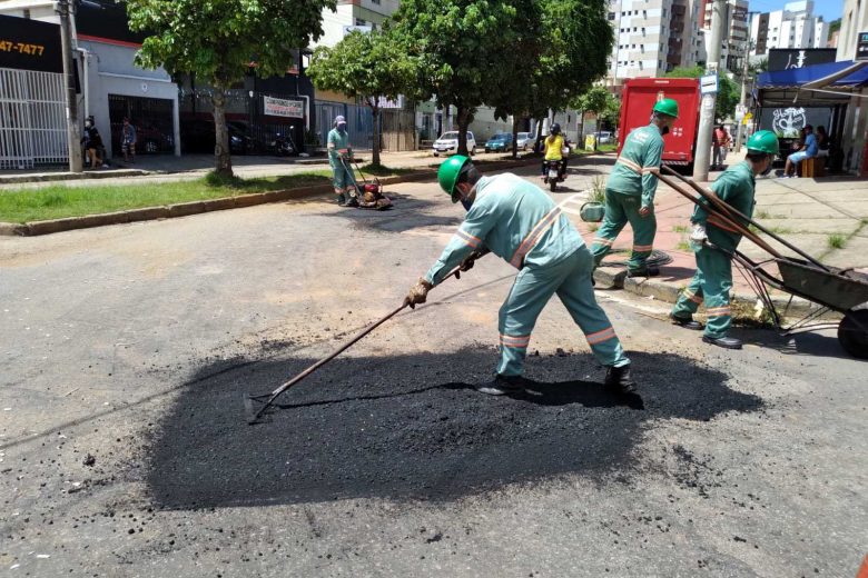 Itabira: vias urbanas e rurais passam por manutenção