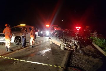 Acidente deixa uma pessoa morta e outras feridas na BR-381, em Naque
