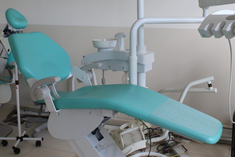 Após cobrança na Câmara, quatro postos de saúde retomam atendimento odontológico em Monlevade