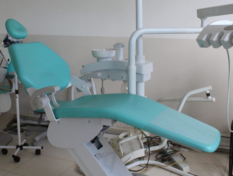 Após cobrança na Câmara, quatro postos de saúde retomam atendimento odontológico em Monlevade