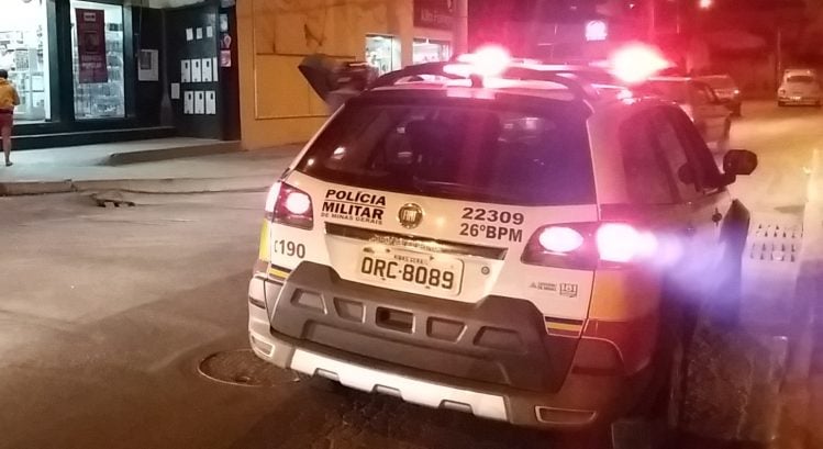 Bandido assalta farmácia no Gabiroba e leva cerca de R$ 2 mil