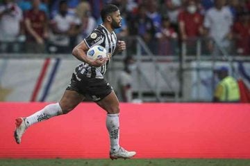 Hulk teve ‘psicólogo’ na beira do campo para driblar catimba e provocações