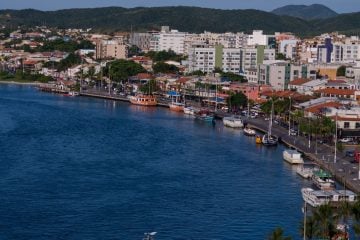 Réveillon em Cabo Frio vai homenagear vítimas da covid-19