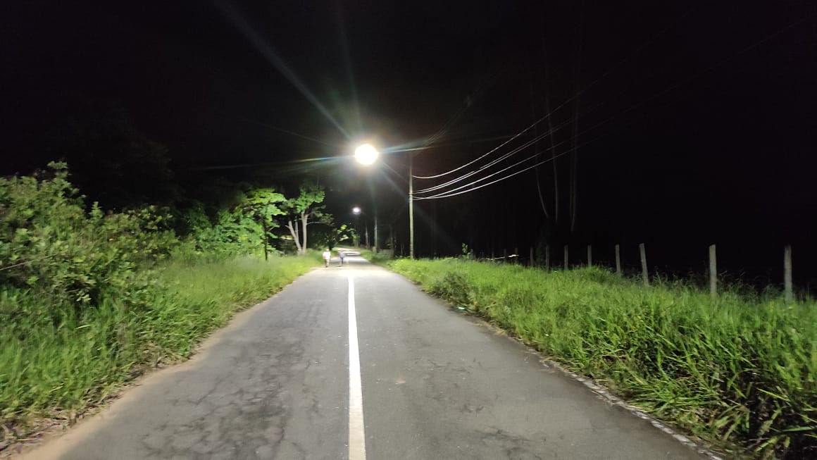Problema antigo na cidade, Prefeitura de Ipatinga melhora condições de iluminação na estrada do Ceresp