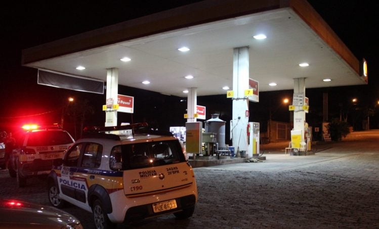 Posto de combustíveis é assaltado no Água Fresca