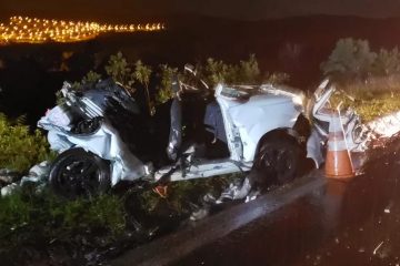 Cinco pessoas morrem em grave acidente na BR-040, em Nova Lima