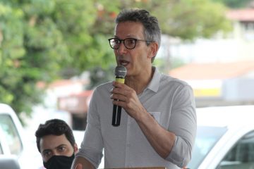 Romeu Zema sanciona reajuste de quase 300% de salário de governador