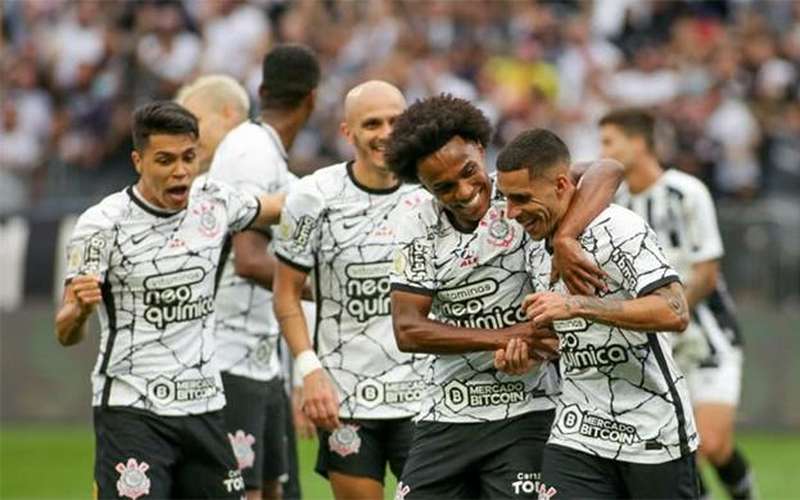 Corinthians termina Brasileiro em sua melhor posição dos últimos 4 anos