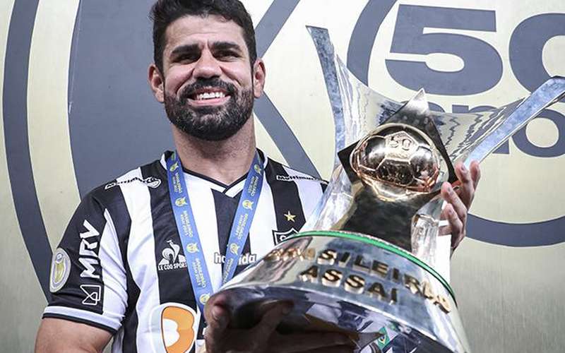 Corinthians procura centroavante, e Diego Costa, do Atlético, está na mira