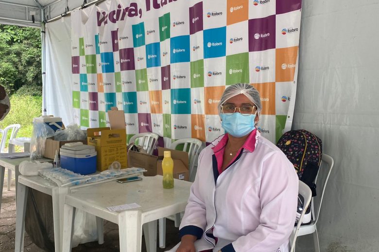 “Quase não retorno para casa”. Enfermeira que contraiu Covid-19 faz apelo para que itabiranos se vacinem
