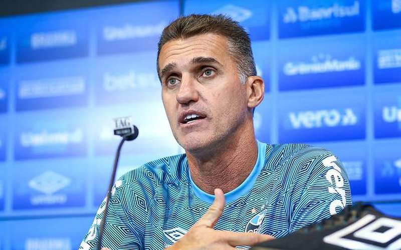 Rival do Cruzeiro, Grêmio terá Vagner Mancini como técnico na Série B 2022