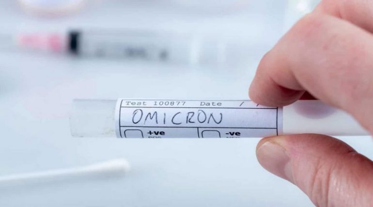 Países europeus ampliam restrições e aceleram vacinação para conter a Ômicron