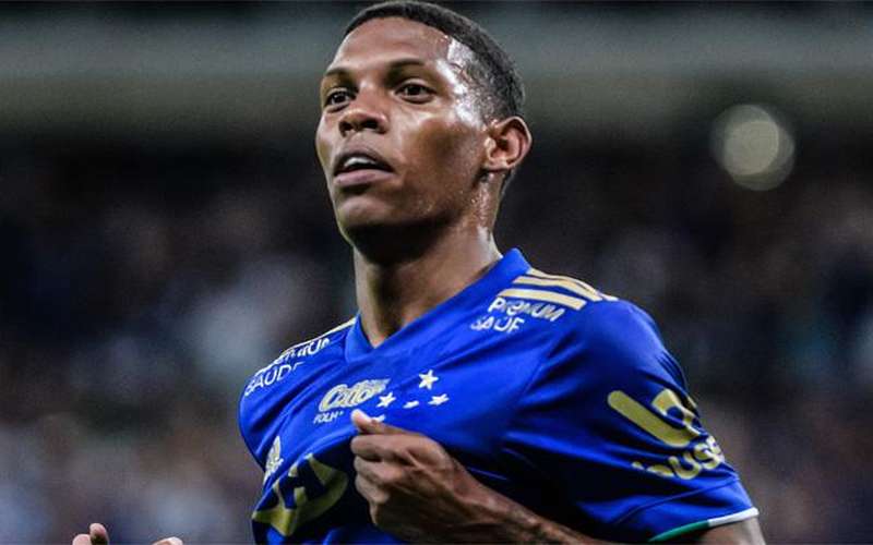 Cruzeiro diz ter comprado Vitor Leque e rebate solicitação do Atlético-GO