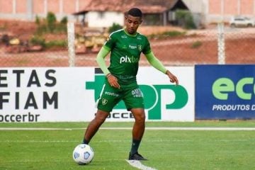 América continua reformulação no elenco e anuncia saídas de três jogadores