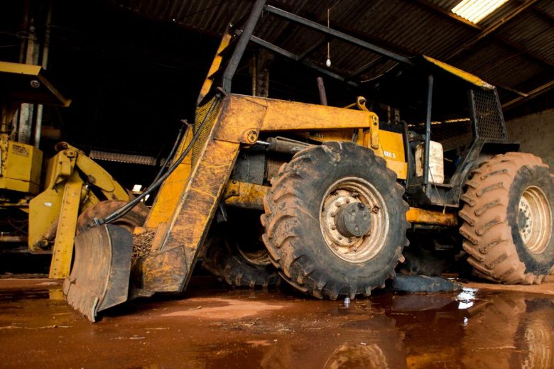Faturamento da indústria de máquinas registra queda de 6% em março