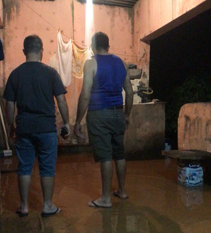 Moradores de Barão podem ajudar vítimas da chuva. Saiba como!