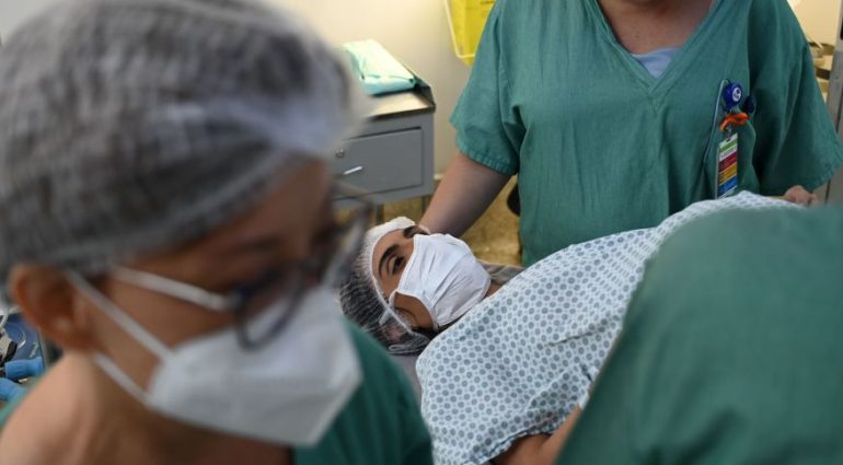 Quíntuplos nascem em hospital de São Paulo e viram atração
