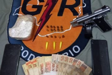 Tático Rodoviário apreende arma e drogas na MGC-120, em Itabira