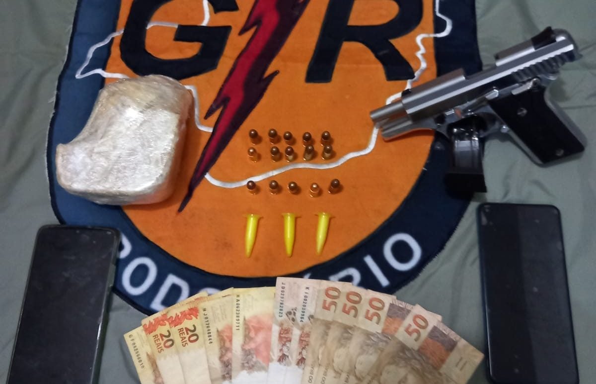 Tático Rodoviário apreende arma e drogas na MGC-120, em Itabira