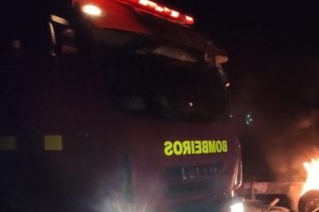 Caminhão com gasolina pega fogo e interdita a BR-381, em Nova União