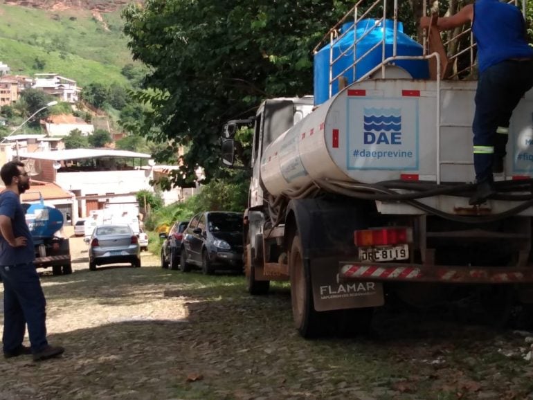 DAE disponibiliza caminhões-pipa para reforçar abastecimento, mas pede população economia no consumo