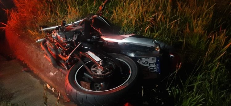 Motociclista morre em colisão com caminhão na estrada do “Forninho”