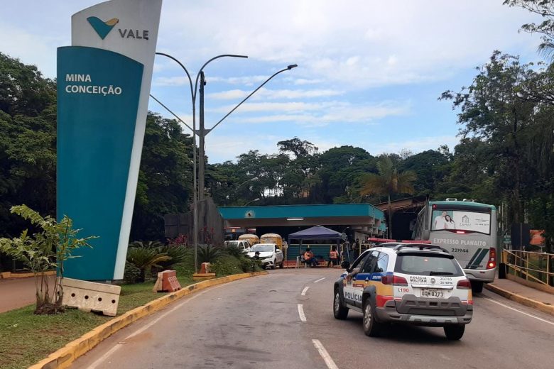 Peugeot é furtado no estacionamento da Mina Cauê