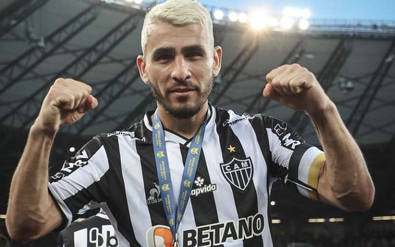 Caso Alonso seja negociado, Atlético alcançará 35% de meta de vendas no ano
