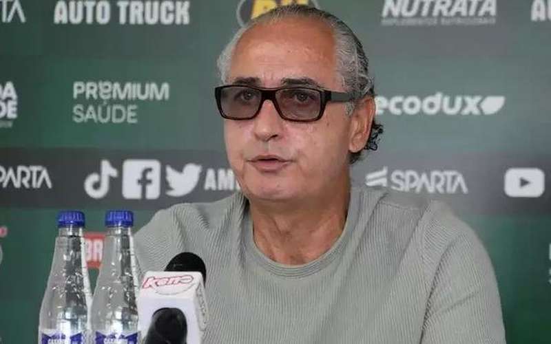 América anuncia saída do diretor de futebol Armando Desessards
