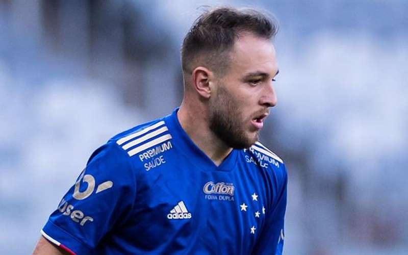 Bruno José vibra com gol marcado e ressalta proposta ofensiva do Cruzeiro