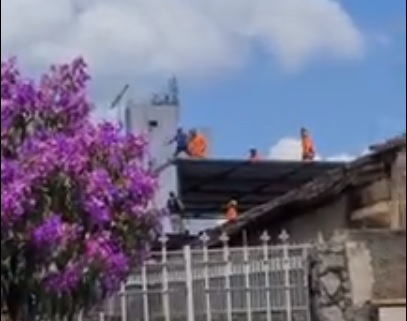 Homem ameaça se jogar de prédio em Belo Horizonte; assista ao vídeo