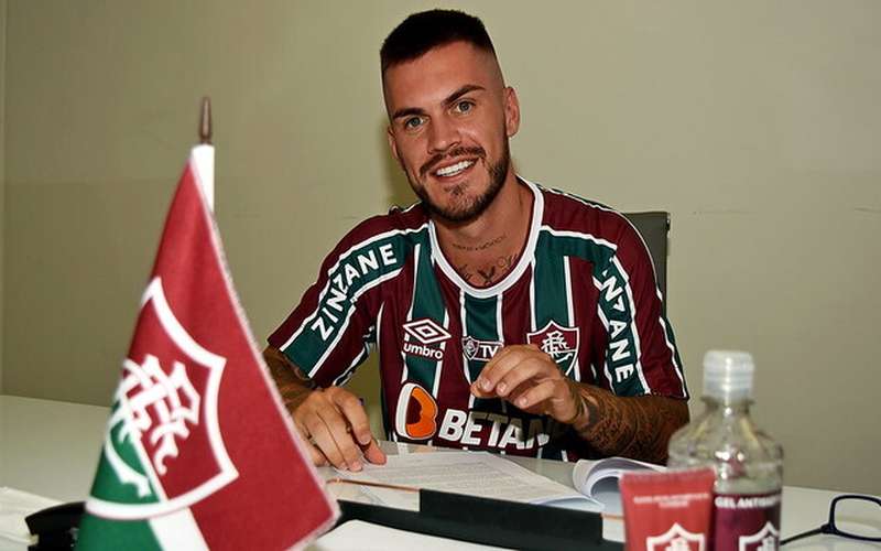 ‘Tenho certeza de que vamos brigar por títulos’, diz Nathan no Fluminense