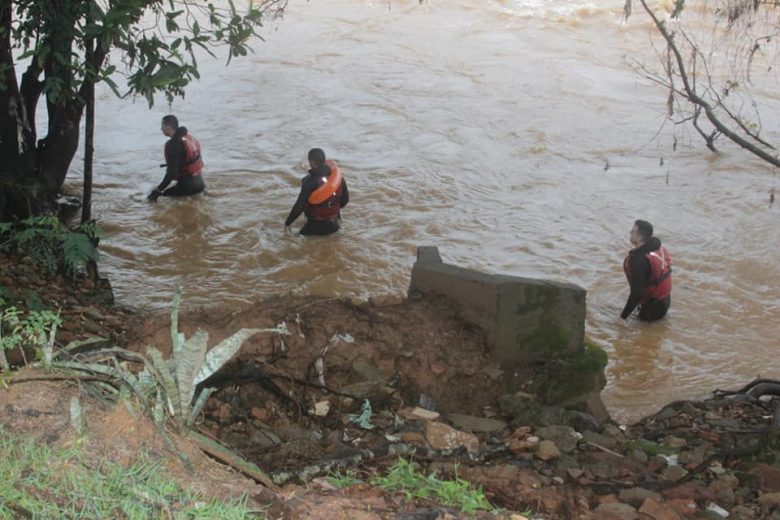 PCMG encontra corpo de pai que agrediu filha e a jogou em rio de Ponte Nova