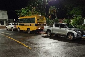 Com direito a carona do prefeito, Itabira oferece transporte para estudantes da zona rural