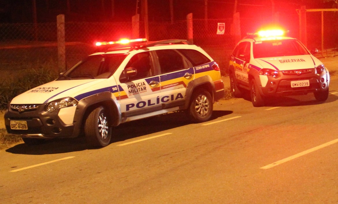 PM apreende carro clonado e detém suspeitos de receptação em Itabira
