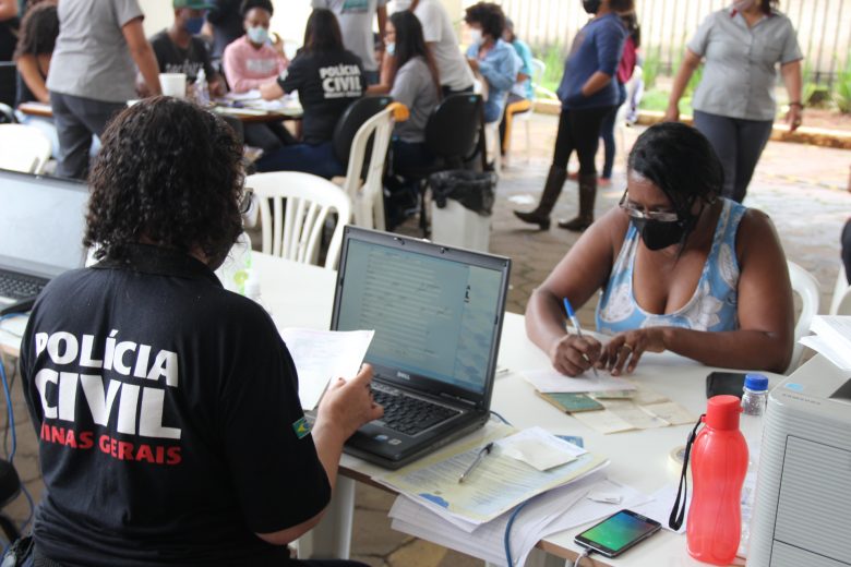 Identidades emitidas em mutirão serão entregues pela Câmara de Itabira na próxima semana
