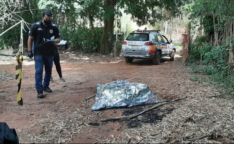 Familiares identificam vítima de homicídio em Itabira