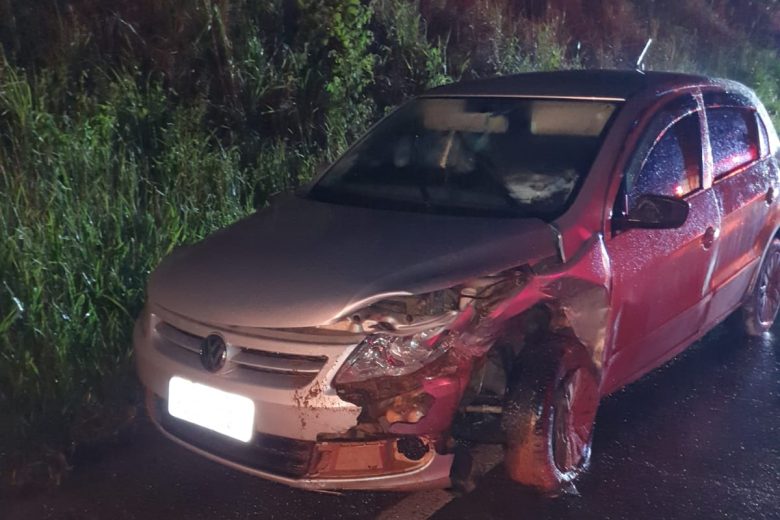 Acidente deixa quatro feridos na MGC-120, em Santa Maria de Itabira