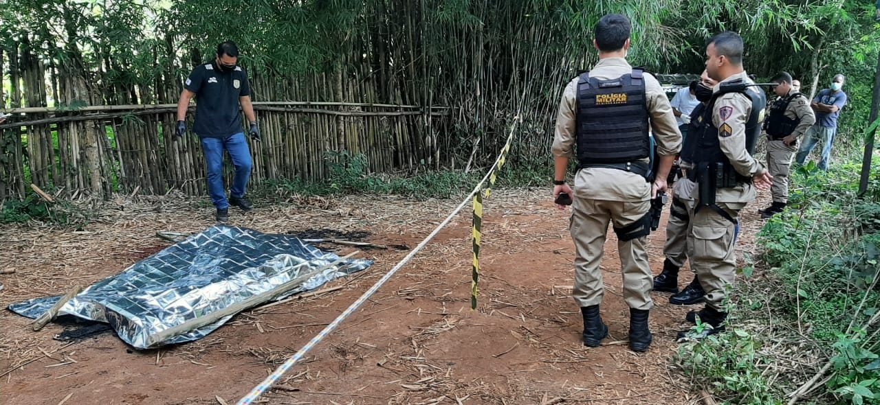 Corpo é encontrado carbonizado na localidade do Engenho, em Itabira
