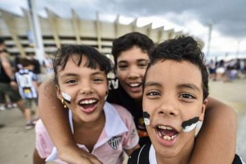 Estado libera crianças em jogos do Mineiro, mas com teste negativo de COVID