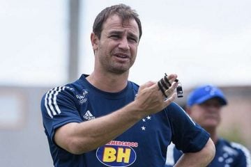 Ex-Cruzeiro, Felipe Conceição deixa a Chapecoense para assumir o Náutico