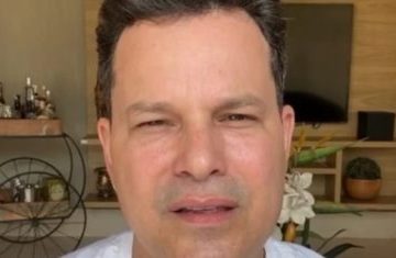 Cantor João Neto é diagnosticado com câncer de tireoide
