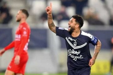 Atlético oficializa a contratação do volante Otávio, ex-Bordeaux