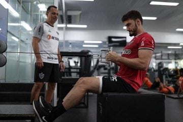 Rafael relembra lesão no ombro e comemora início de temporada no Atlético
