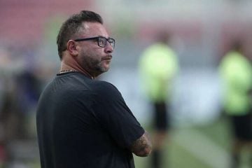 Com Godín reserva, Mohamed define titulares do Atlético contra Patrocinense